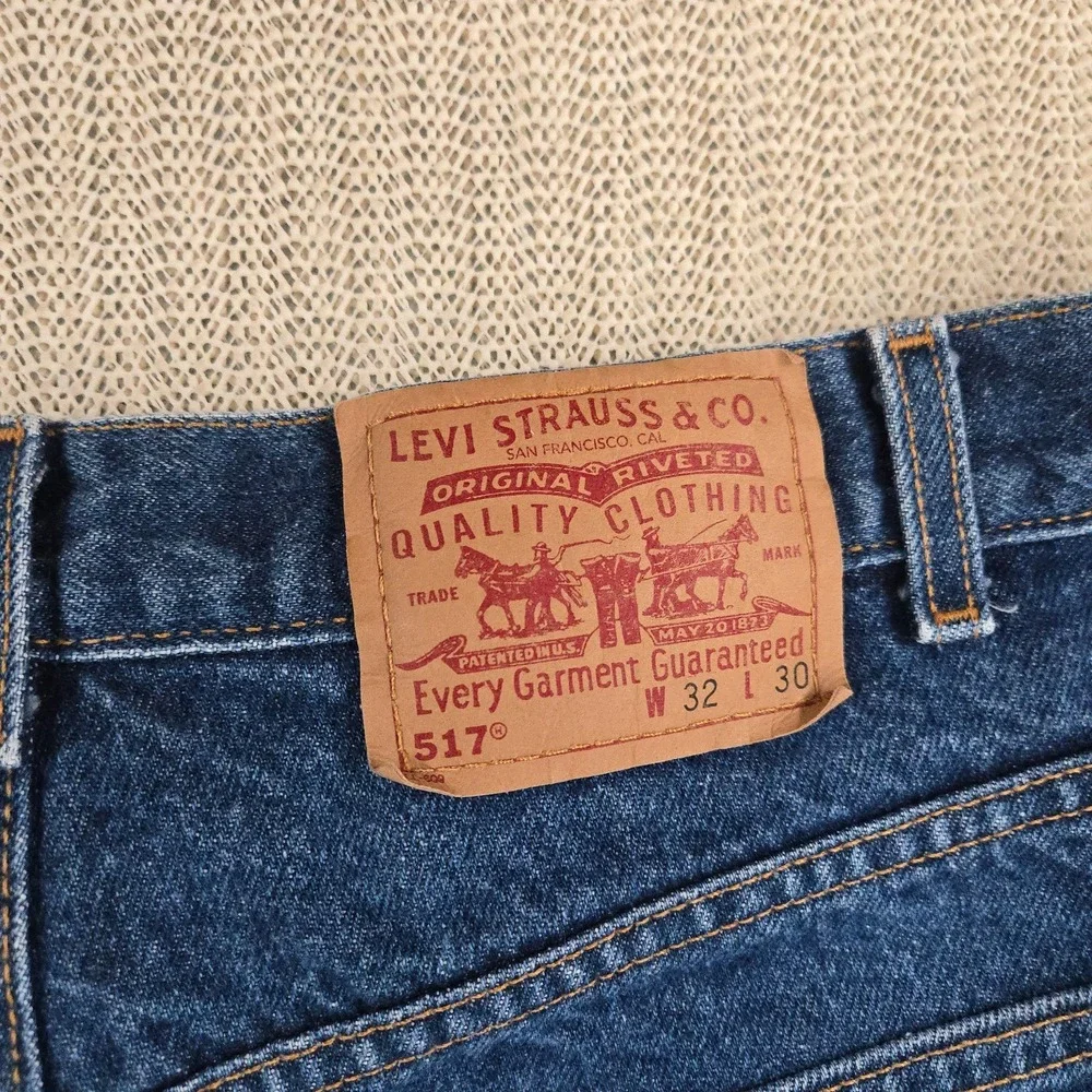 Vintage Levis 517 Jeans Mens 32x30 Dark Blue Slim Fit Bootcut Cowboy 90s Y2K